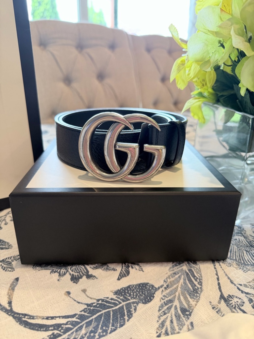 Gucci Black Leather Belt with Silver Double G Buckle